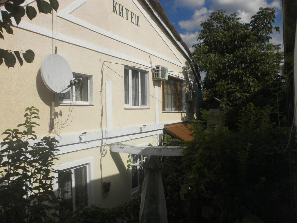 Гостевой Дом Китеш Одесса Номер фото